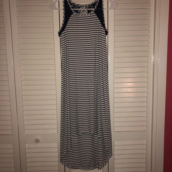 Rue21 Dresses & Skirts - high low navy blue and white strip dress!! Rue21 Dresses & Skirts - high low navy blue and white strip dress!!